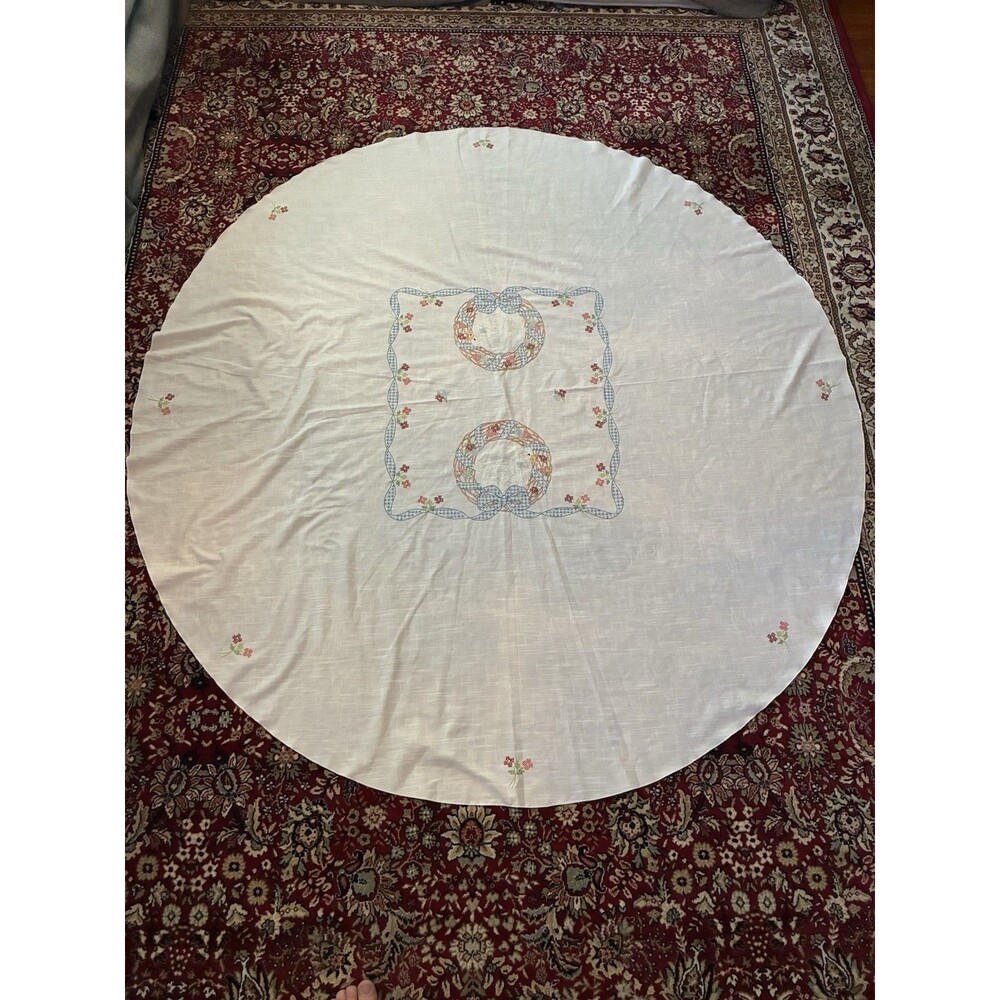 Vintage Handmade Round Table Cloth Country Goose 34.5” Diameter Cottagecore